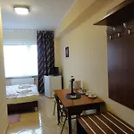 埃尔达2号酒店 2* 比得哥什